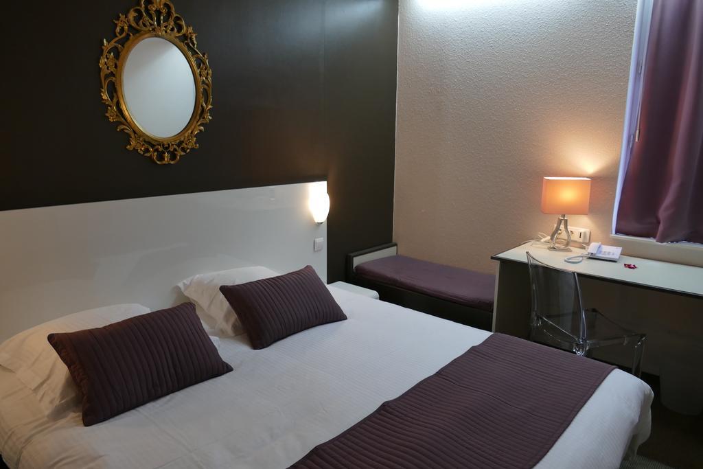 Hotel Du Grand Cerf Douai Buitenkant foto